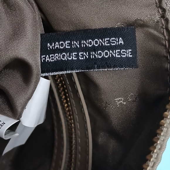 Marc By Marc Jacobs Nylon Crossbody Bag with Utilitarian Design - Tan/Khaki - Picture 6 of 12